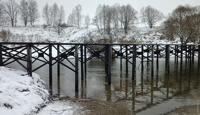 Свайные мосты: надежное решение для преодоления водных преград в прохладном от 57365 руб